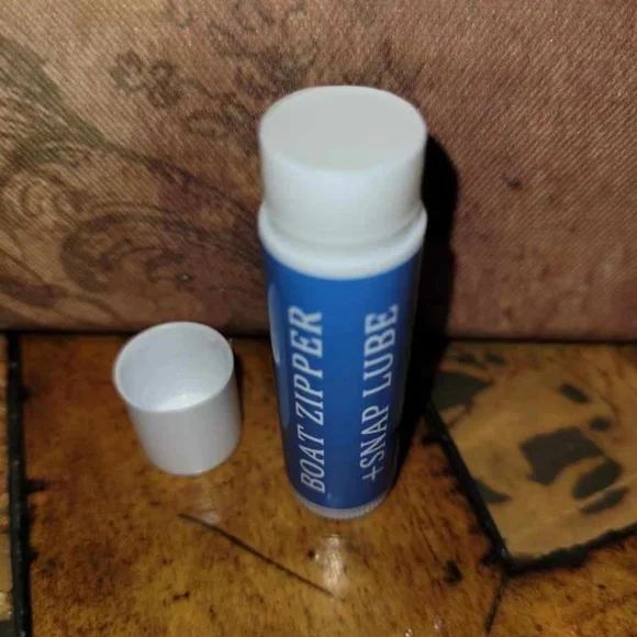 🔥🔥🔥Zipper lube🔥🔥🔥 - Picture 2 of 3